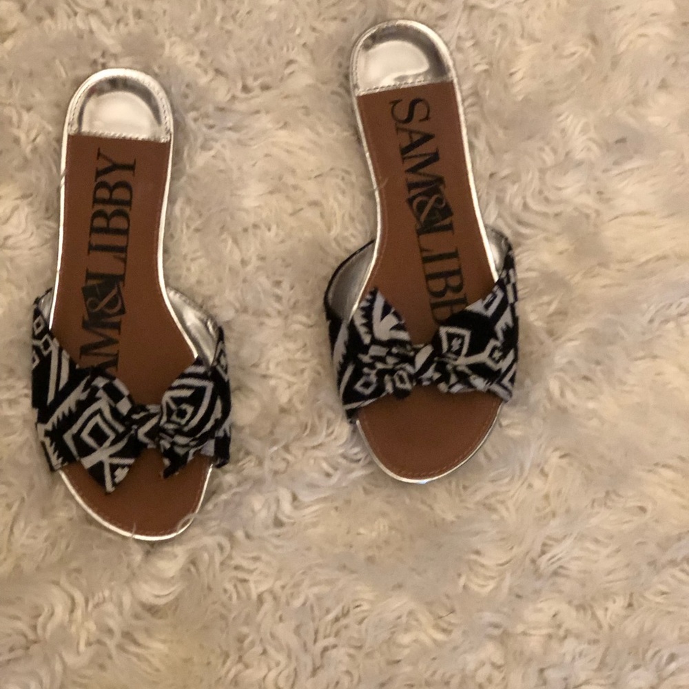 Sam & Libby size 8 sandal